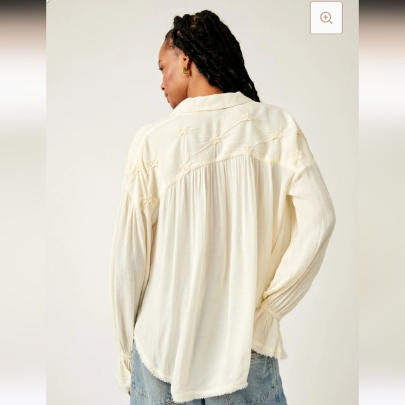 FREE PEOPLE Olivia Smocked Top vanilla cream. Size Small - Picture 5 of 16